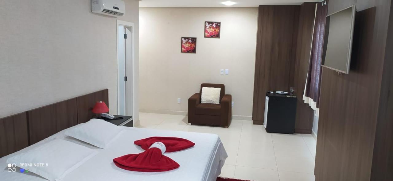 Vera Cruz Business Hotel Acailandia Exterior photo